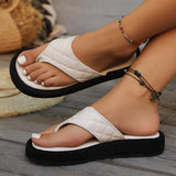 Beach Cool Slippers 2025 Summer New Large-Size Leisure Thick-Bottomed Clip Flip-Flops HZ0115