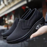 Large-Size 2025 New Flying Women's Shoes Casual Sneakers Lazy Shoes Soft-Soled Permeable Women's Single Shoes Air Cushion Shoes HZ0115