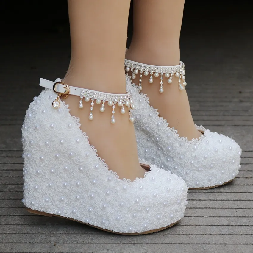 Pearl Lace Wedding Shoes Slope Heel Single Shoe Buckle With Slope Heel Waterproof Table Large Size Shoes Woman HZ0115