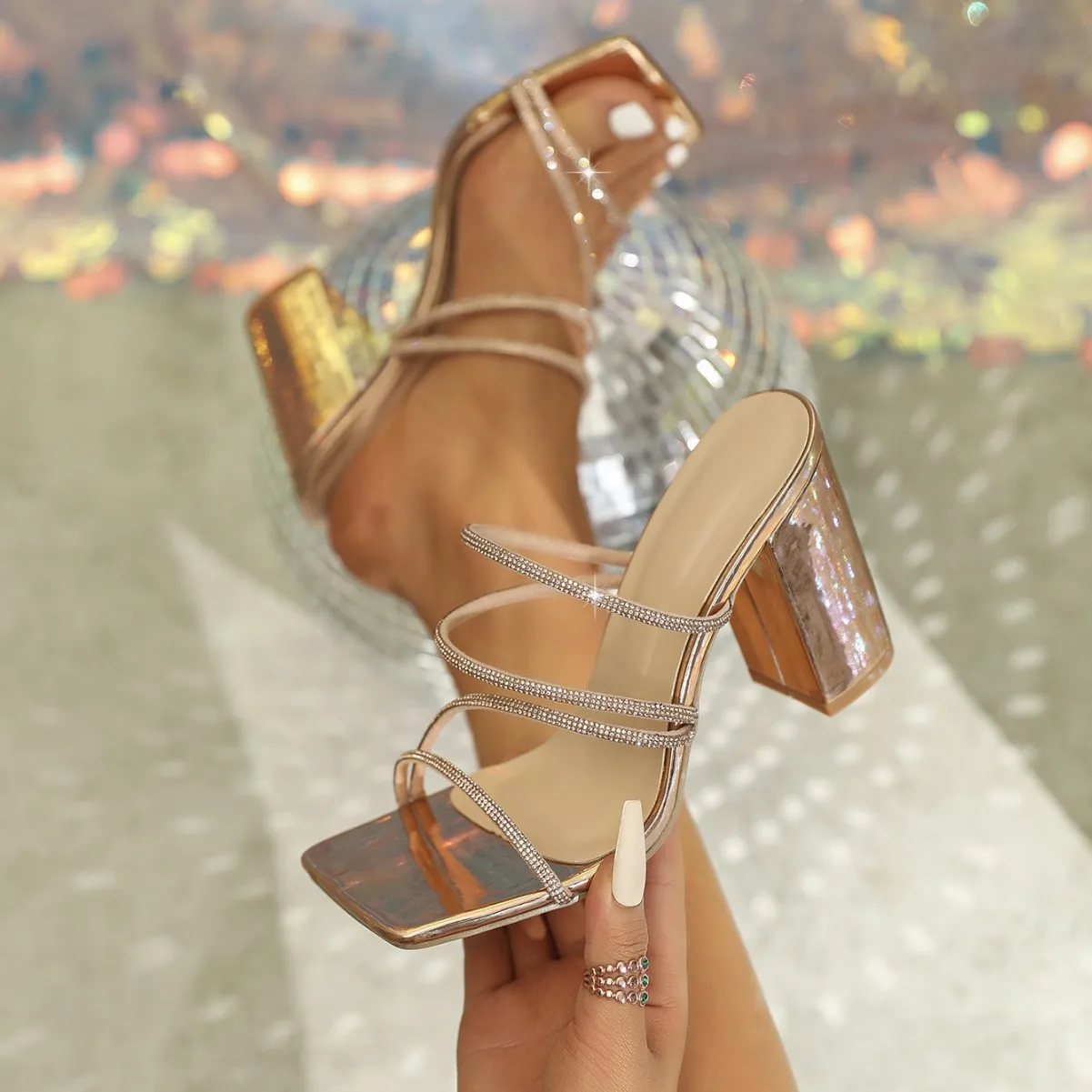 81432-242 Women's Champagne Golden Water Drilled With Dew High Heeled Sandals Elegant Banquet High Heels HZ0115