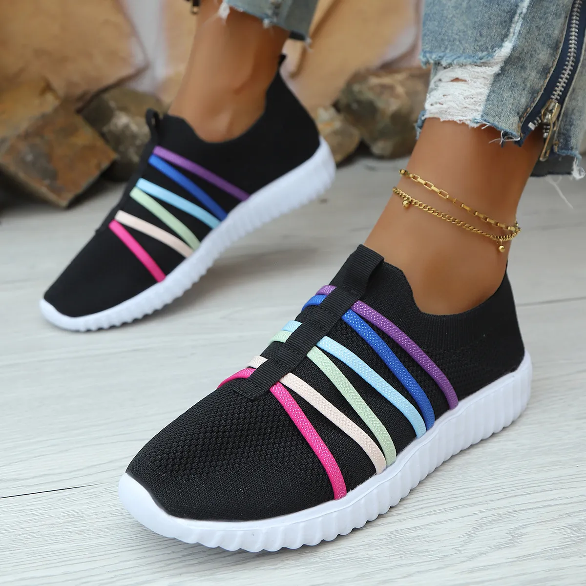2025 Women's Shoes Summer New Flying Shoes Large-Size Leisure Single Shoes Light Pedal Sneakers HZ0115