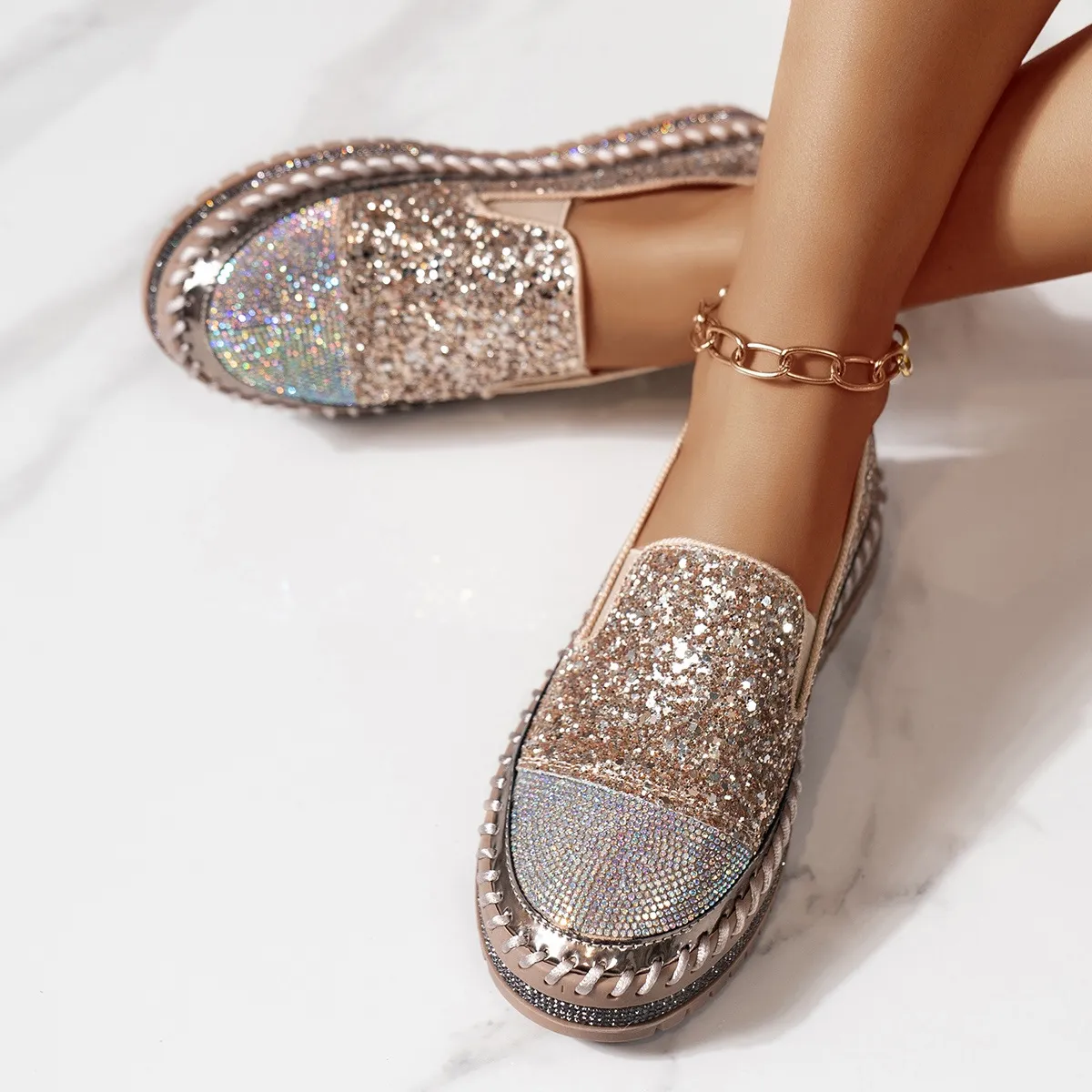 Large-Size Ladies Casual Shoes Fashion Low-Top Shoes 2025 Spring And Autumn New Water Drilling Set Foot Single Shoes HZ0115