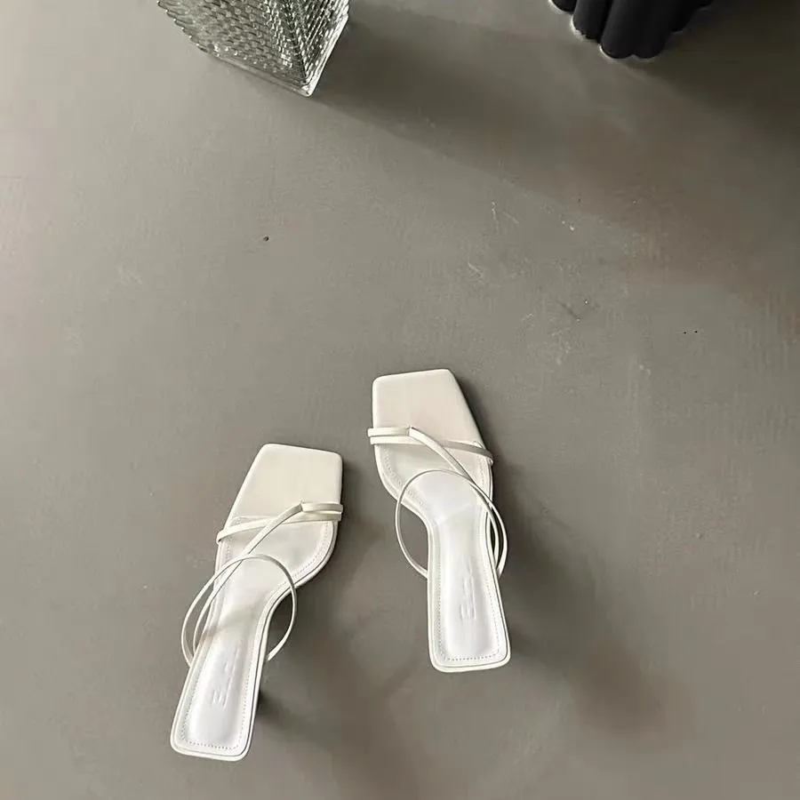Solid Color Wear Non-Slip Slippers Women 2025 Summer Small Design Wine Glass And 100 Matching Skirt High Heels HZ0115