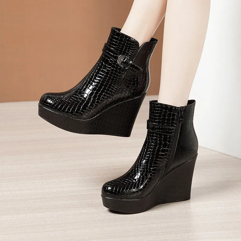 Painted Slope And Short Boots Women Thick-Bottom Waterproof Leather Boots Light And Slip Single Boots Autumn And Winter Side Zipper Plus Velvet Martin Boots HZ0115