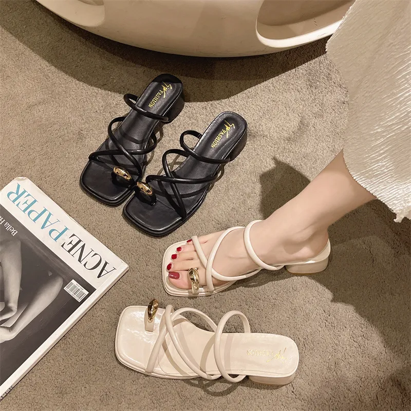Women's Toe Slippers Wear The New Summer 2025 Summer Fashion Small Thick And Anti-Slip Retro Cool Slippers HZ0115