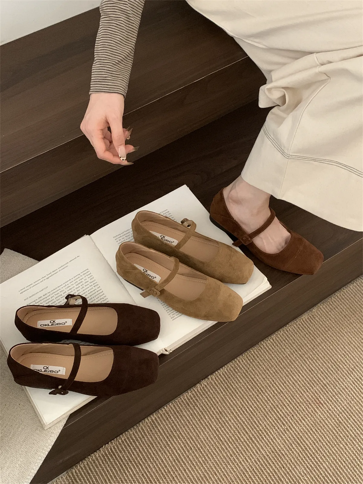 Flat-Soled Single Shoes Women 2025 New Spring And Autumn Mary Jane Women's Shoes French Word With Gentle Evening Shoes Bean Shoes HZ0115