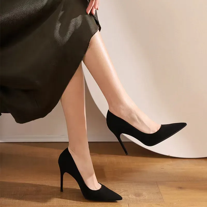 Large Heel Velvet Black Working Shoes Fine 42 Mouth Work Spring And Autumn 2025 Shallow Professional Code Pointy New High Heels Woman HZ0115