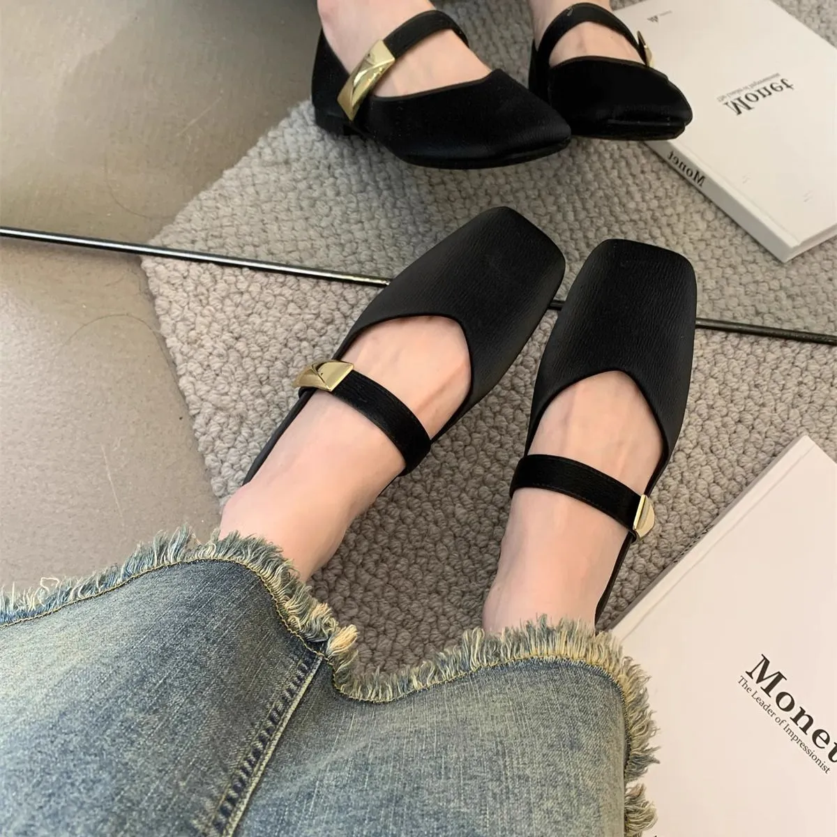 Flat-Soled Single Shoes Women's 2025 Soft-Soled Mary Jane Women's Shoes New Retro French Spring And Autumn Square Head With A Light Temperament HZ0115