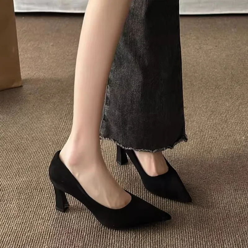 Etiquette High Heels Women's Velvet Soft Soles Standing Not Tired Feet Flight Attendant Commuting Professional Black Work Shoes Single Shoes HZ0115