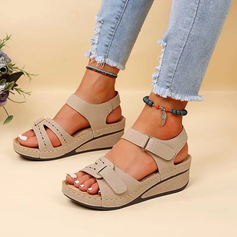 New Summer Women's Slope And Thick-Soled Casual Sandals Pure Color Magic Stick With Sandals HZ0115