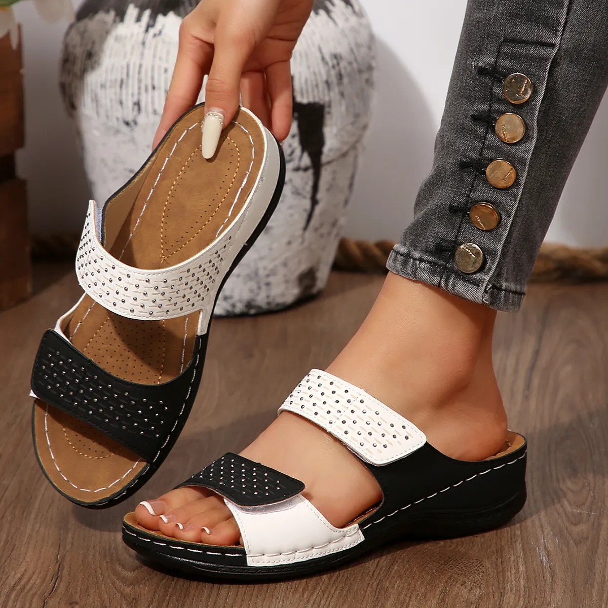2025 Summer Women Thick Bottom Slippers Large-Size Thick-Sed Fish Mouth Slippers Outside Wearing Beach Shoes HZ0115