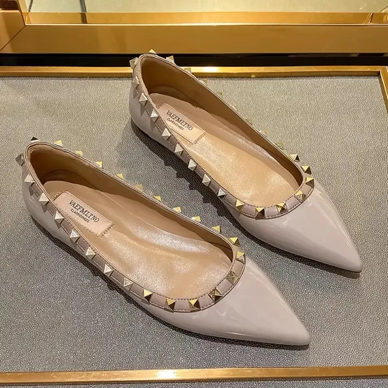 Rival Single Shoes Women 2025 Spring And Autumn New Pointed Shallow Shoes Soft Soles Of A Foot Pedal Bean Shoes Flat Single Shoe Tide HZ0115
