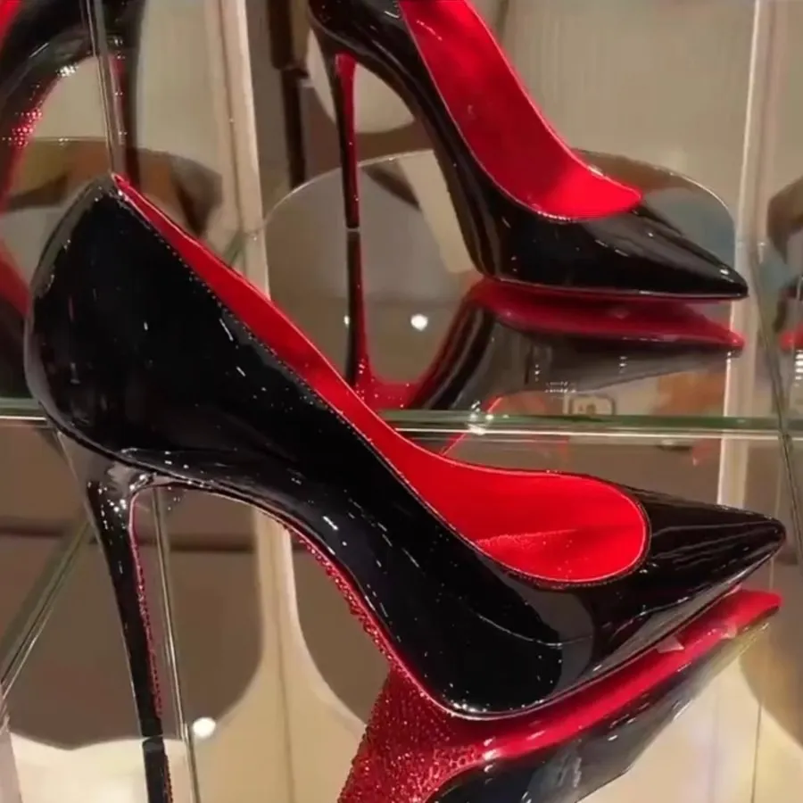 High-Heeled Shoes On The Bed Sex Cannon Shoes Women's Fine Heel 2025 New Autumn Black 10 Cm Sexy Pointed Single Shoes HZ0115