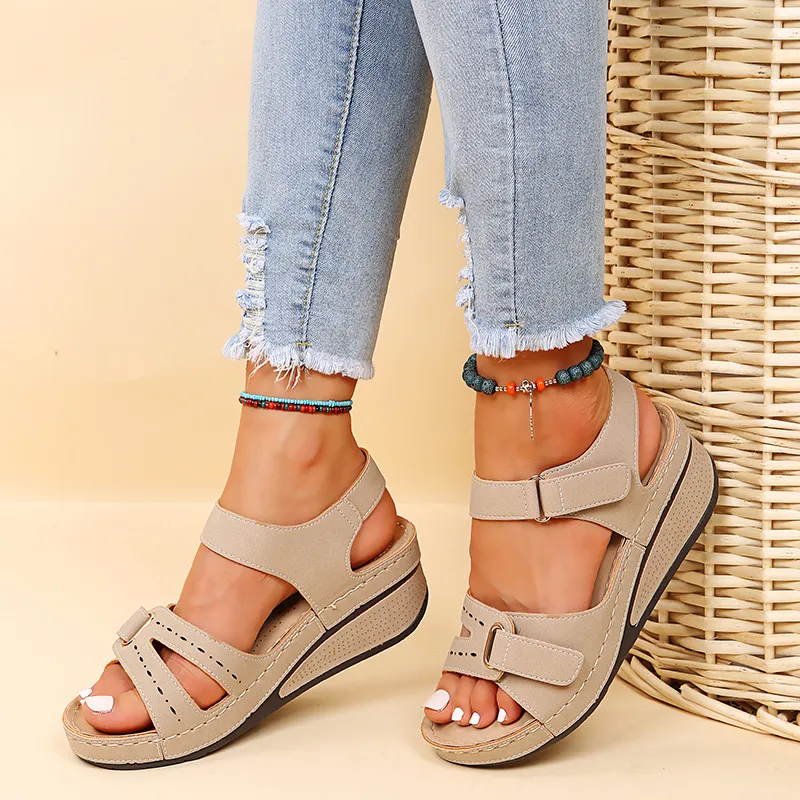 2025 New Large-Size Lady Slope And Thick-Soled Sandals Fish Mouth With Casual Sandals HZ0115