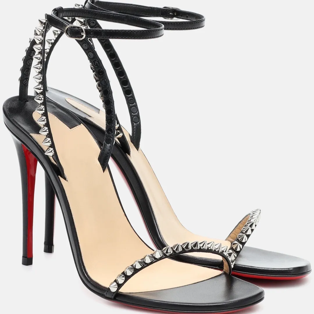 Black Rivet Sandals French Word With Sandals Famous Temperament Temperament Red Bottom Ultra-High Heel Toe Sandals HZ0115