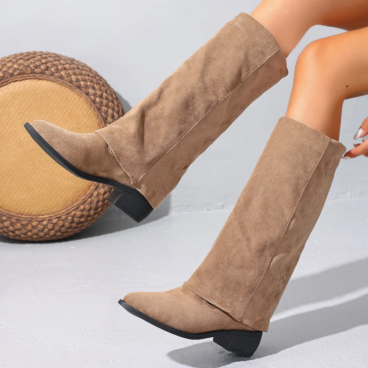 2025 New Autumn And Winter Sharp Western Cowboy Knight High Boots Women Retro Embroidered Long Boots Trouser Boots HZ0115