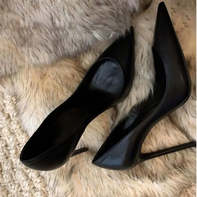 Hotel Working Shoes Women Black High Heels Fine Heel Professional Tips High Heel Soft Leather Large Size Comfortable Single Shoes HZ0115