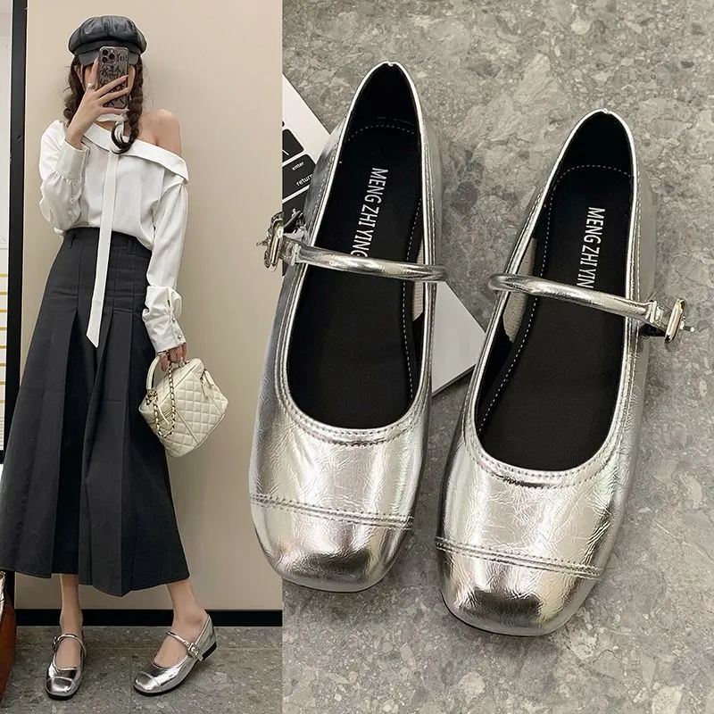 2025 Spring And Summer Net Red Small Man Showing High Single Shoes Fried Street High Value Flat Shoes HZ0115