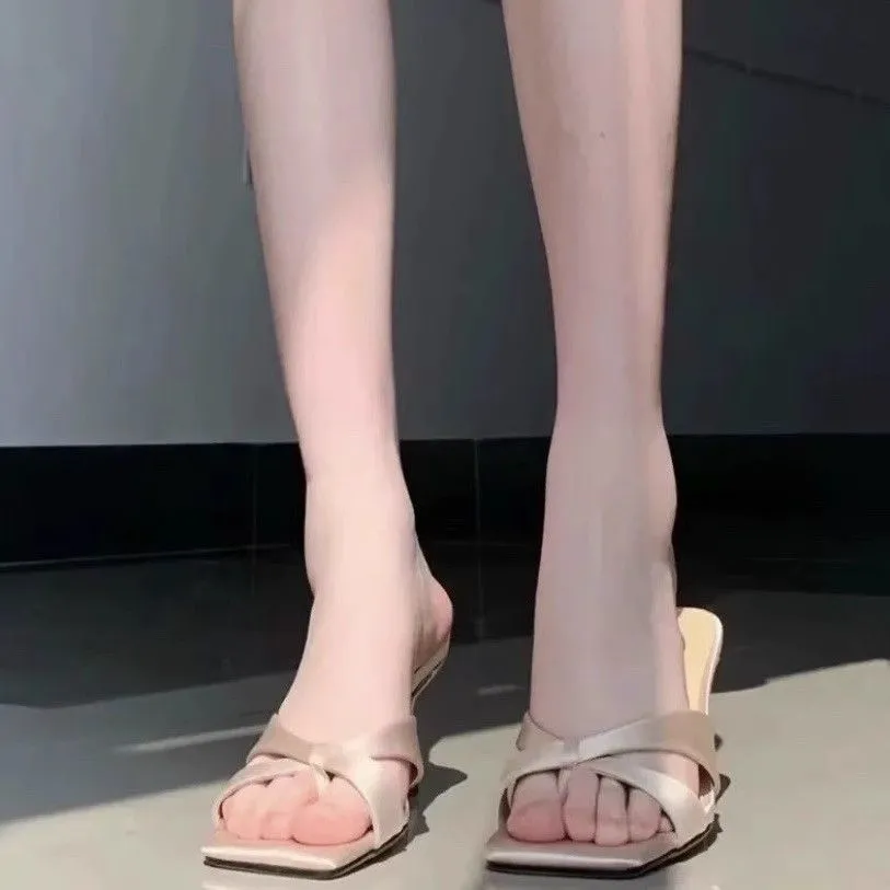 Princess Style Hollow High Heels 2025 Summer New Simple Light Toe Fine Sandals HZ0115