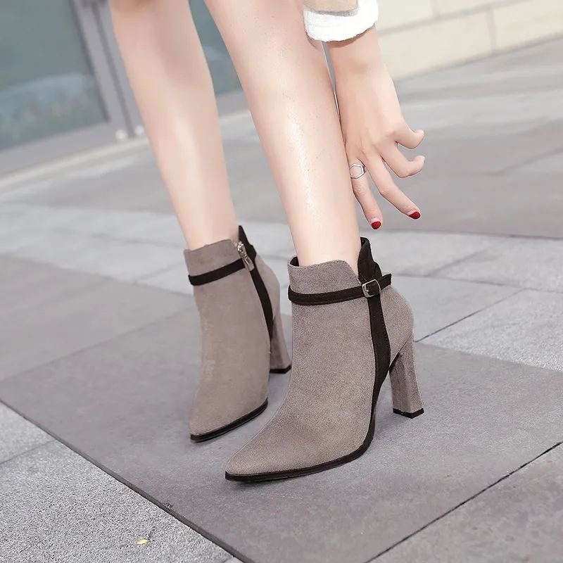 Autumn/Winter 2025 New Tips And Short Boots Women's Velvet Splicing Fashion High Heels Boots HZ0115