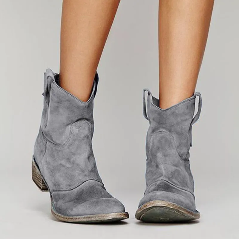 New 24 Years Of Autumn And Winter New Products Comfortable Low With 40-43 Large Code Low-Cush Lady Boots Tide 0822Boots HZ0115