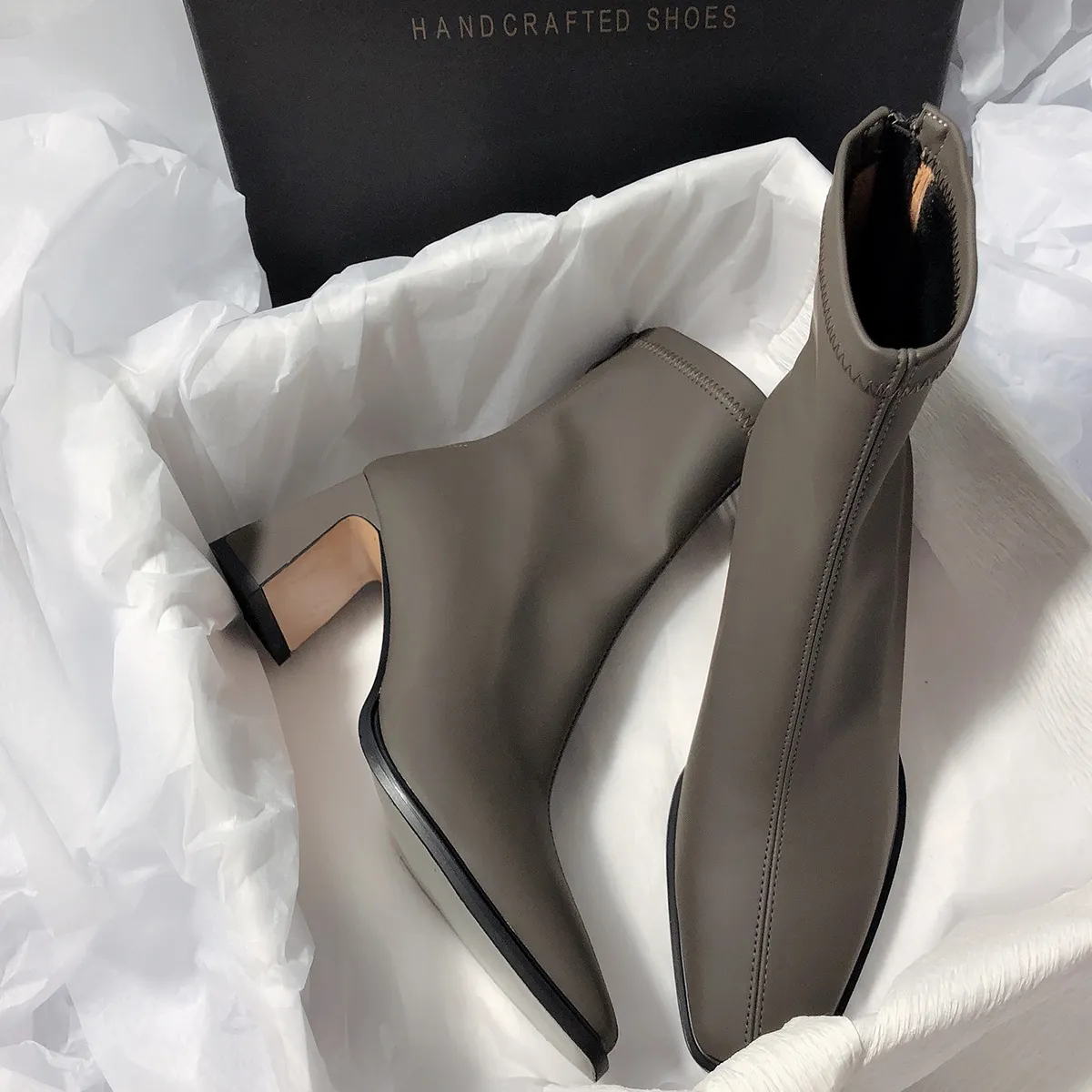 Ultra-Temperament 2025 New High-Heeling French Thin Elastic Korean Version Of Simple Short Boots HZ0115