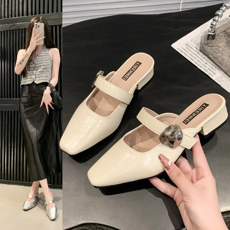 Slippers Women In The Spring And Summer 2025 New French Bag Head With Cool Drag Side Head Coarse Heel Wearing Fashion High Heels HZ0115