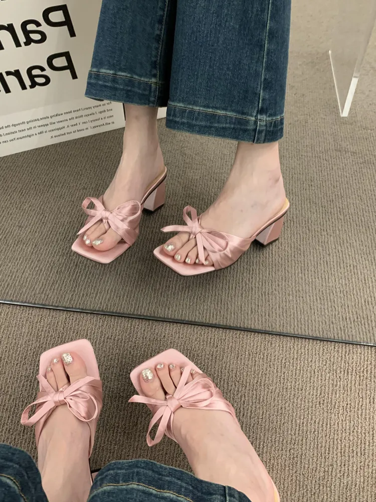 French High-End Silk And Satin Bow Coarse And Cool Slippers Women Wear 2025 New Summer Dew High-Heeled Shoes HZ0115