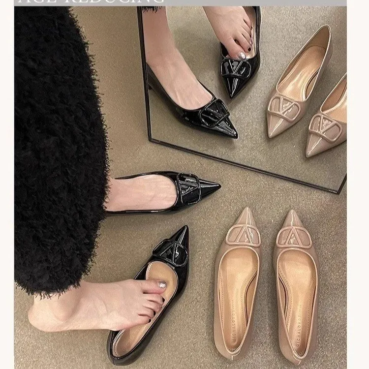 High-Heeled Women In Spring 2025 New French Bare Paint Leather Tip Light Mouth Increase In The High Commuting Single Shoes HZ0115