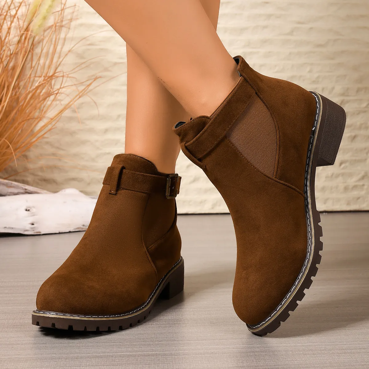 Vintage Short Boots Women's New Short-Box Retro Coarse And Flat-Bottomed Martin Boots Side Zipper British Style Women's Boots HZ0115