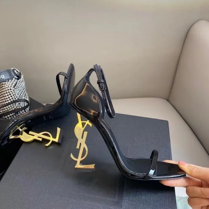Ys Gold Letter High Heels Women 2025 New Word With Sandals Female Leather Letter Root Metal Sandals HZ0115