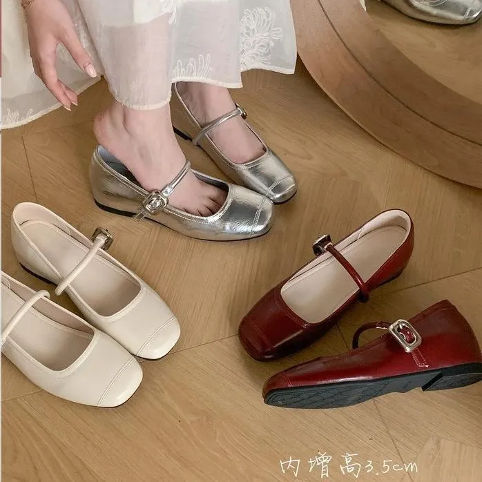 French Retro Mary Jane Shoes Women Spring And Autumn Small Design Single Shoes Light-Mouthed Silver Shoes HZ0115