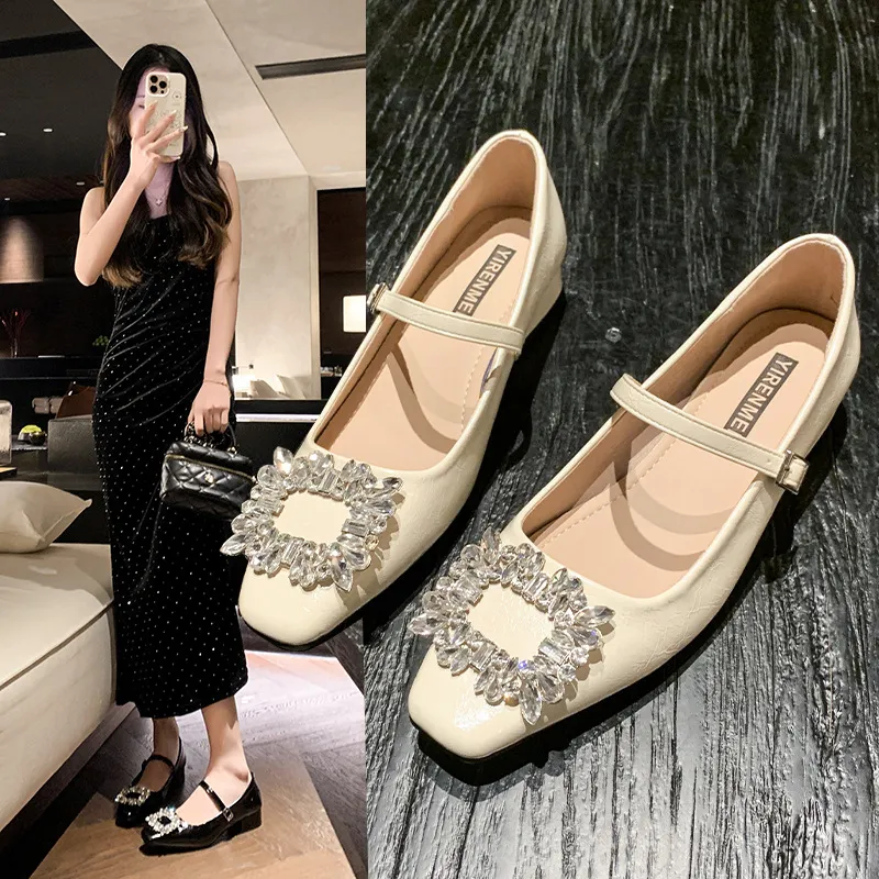 Mary Jane Shoes Women's Spring 2025 New French Diamond Fangfang Fashion Single-Shoe Coarse Heeled Women HZ0115