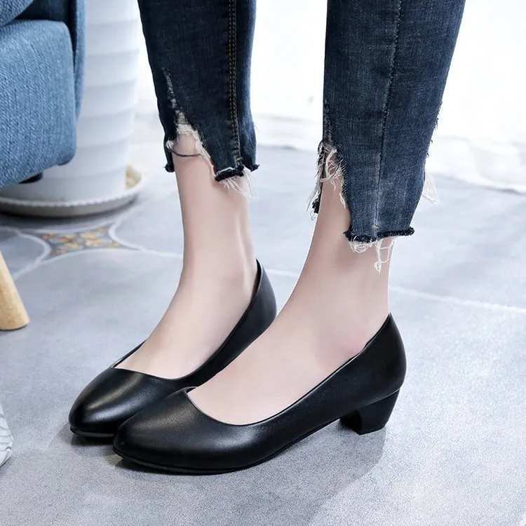 2025 Spring And Summer New Single-Shoe Women's Shoes Large Size Simple And Coarse Students Shallow Mouth Round Head Work Shoes HZ0115
