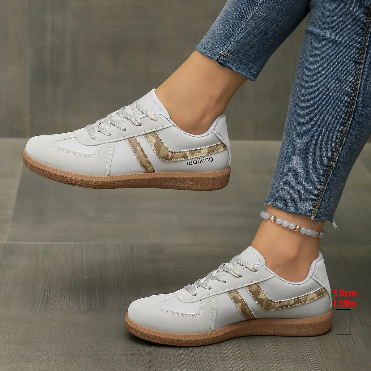 Large-Size 2025 Autumn New Flat Bottom Leisure Wear Anti-Slip German Training Shoes With Light Sports Shoes Women HZ0115
