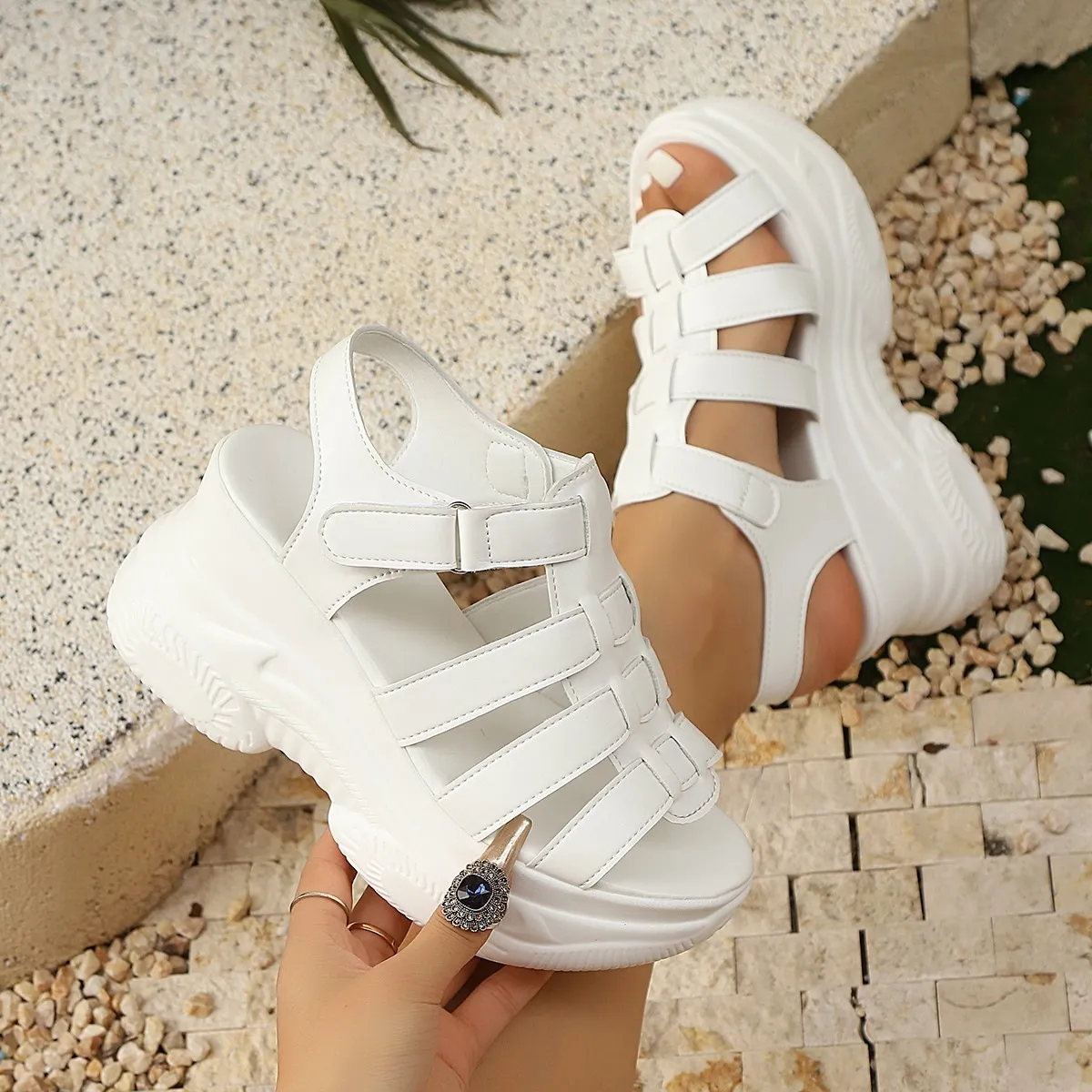 2025 Summer New Mother Sandals Thick Soles Roman Shoes Ultra-Soft Soft Sole Wear Resistance Anti-Slip Women's Shoes HZ0115