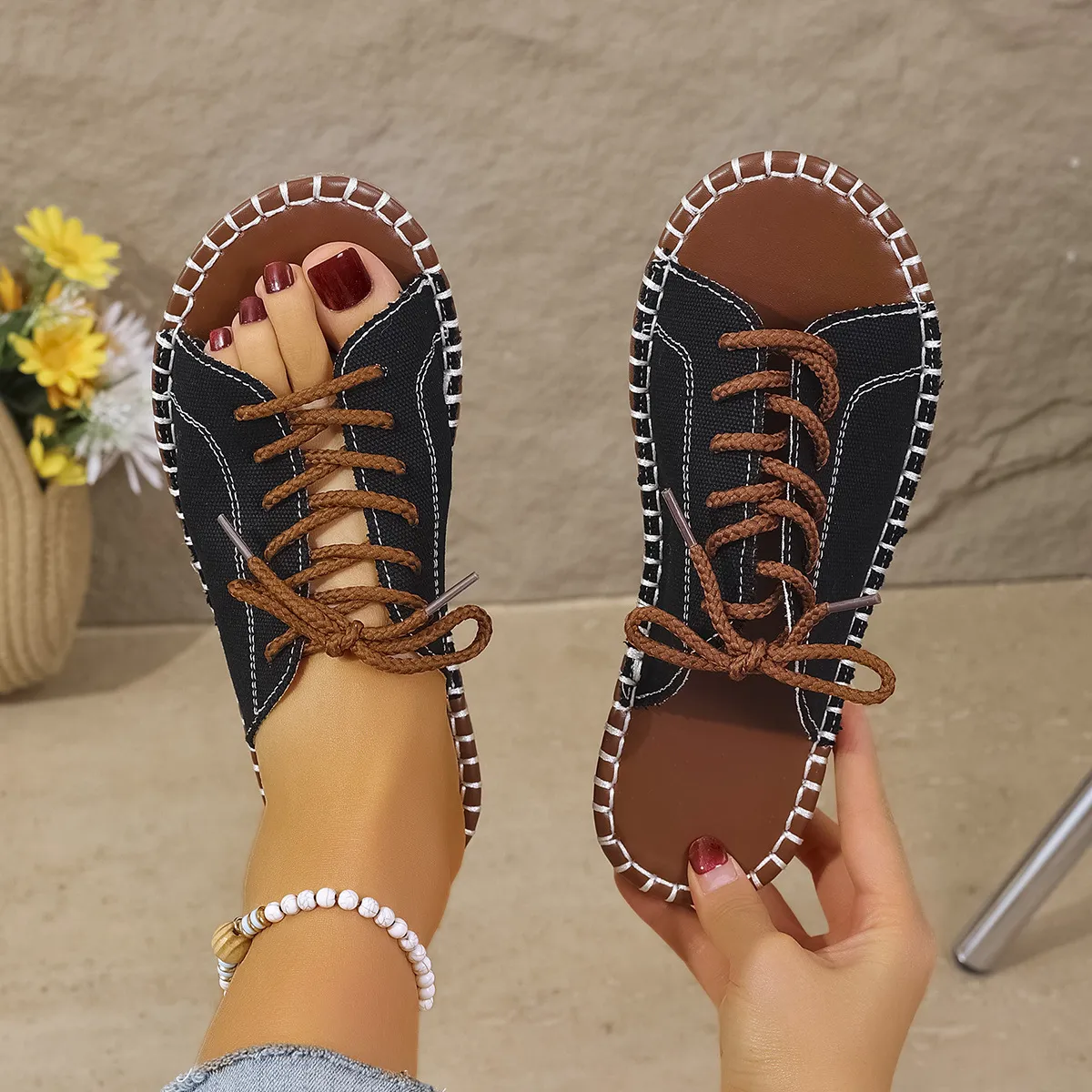 New 2025 Summer Canvas Korean Version Of Women's Cool Drag Flat And Large Sandals Denim Shoes HZ0115