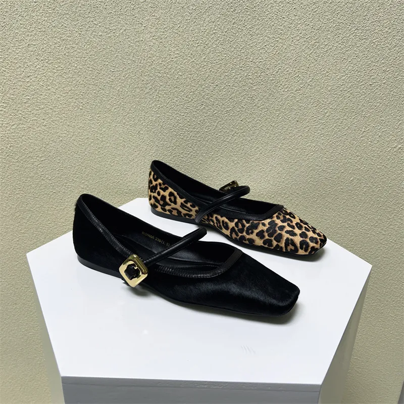 Standing Women's Shoes In The Autumn Of 2025 With Leopard-Print Square Head Flat Shoes European Shallow Single Shoes HZ0115