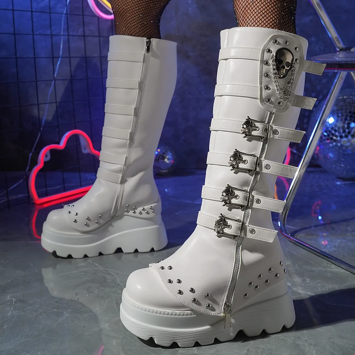 Boots 2025 New Metal Buckle With Thick Bottom High Boots For Women's Large Size Boots HZ0115