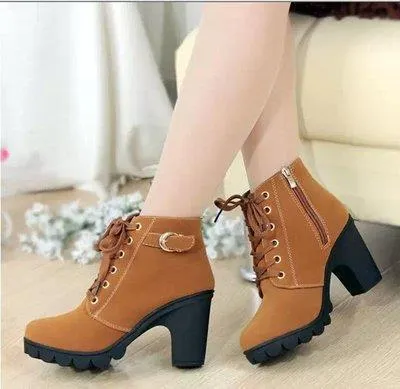 Autumn And Winter 2025 New High And Female Boots Cross-Tied With Short Boots And Martin Boots HZ0115