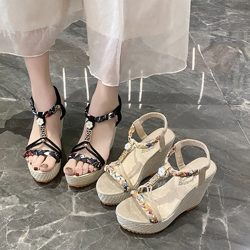 Bohemian Sandals Women's Summer Version Of The New Slope And Thick Bottom Water Drill Fish Mouth Sandals Large-Size Sandals HZ0115