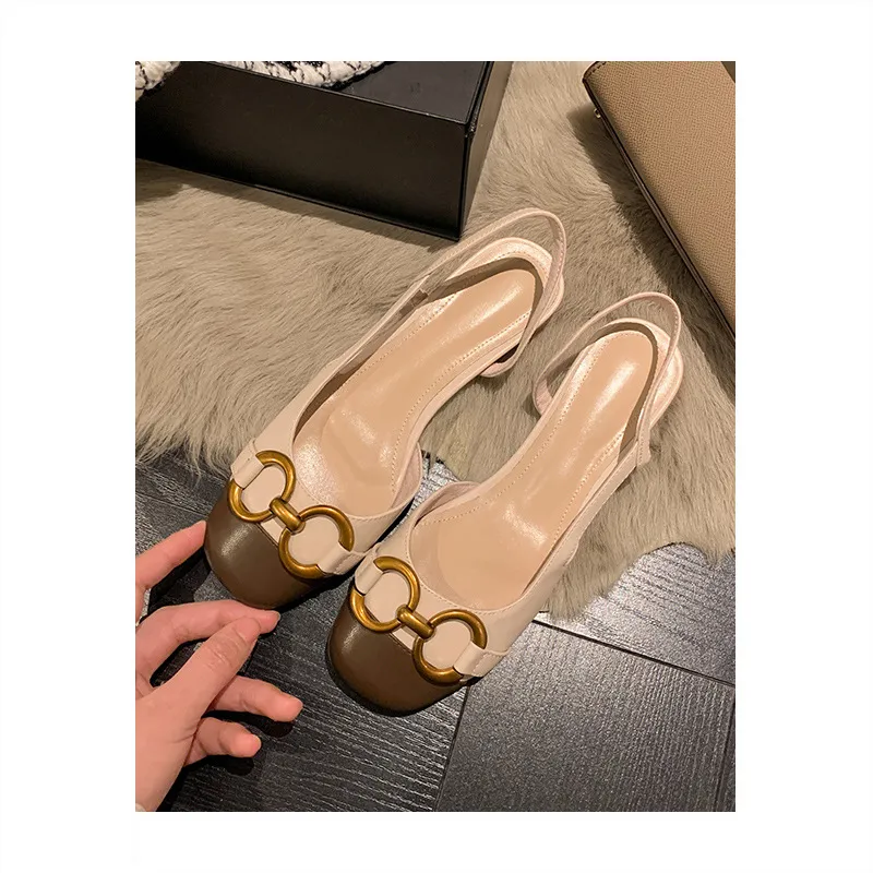 Ins Show Temperament! Metal Buckle Small Fragrant Wind Bag Head Sandals Women Flat Bottom French Retro Color After Empty Single Shoe Tide HZ0115