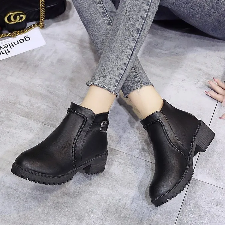 Large-Size Coarse Zippered Ladies Leather Boots 2025 Winter Round Head Down With Belt Buckle Retro Sleet Leather Boots HZ0115
