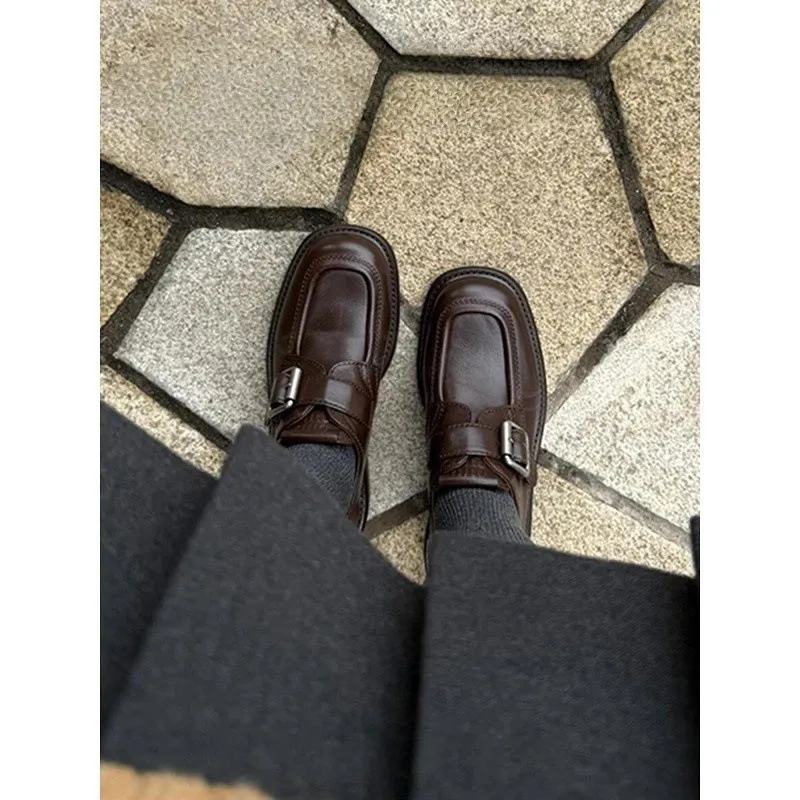 Square Belt Buckle Small Leather Shoes Women 2025 Coarse College Style Happy Shoes Lazy Single Shoes HZ0115