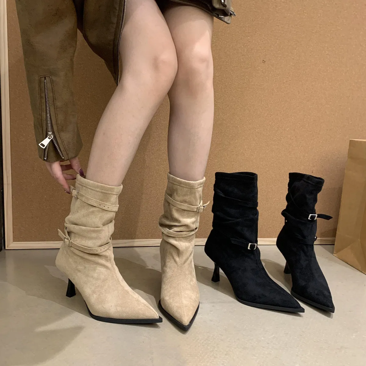 Tuff-Faced Tips High Heels Folding Pile Boots Children 2025 New Belt Buckle Thin Short Boots HZ0115