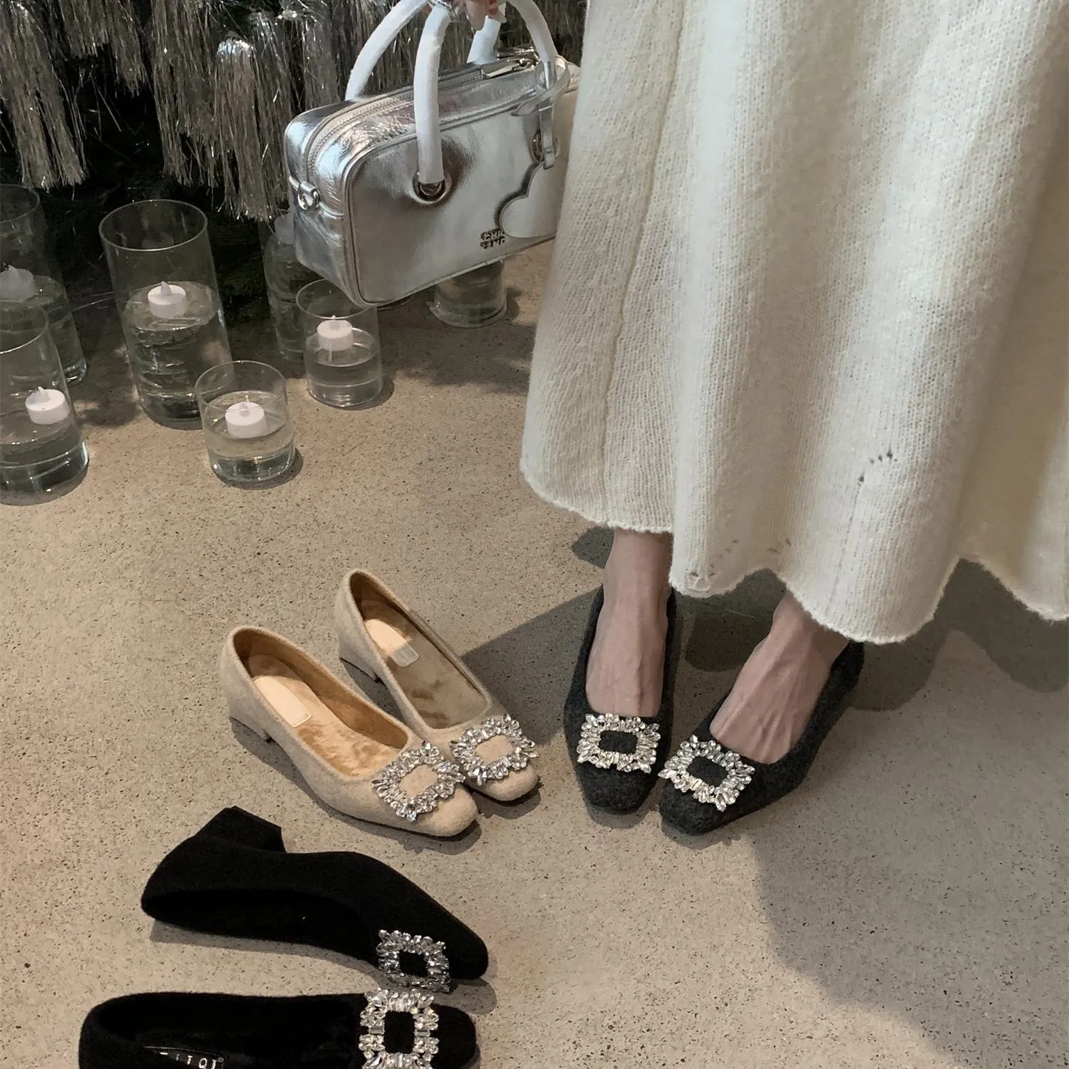 2025 Autumn And Winter New Wedding Shoes Water Drill Head Thick Heel Net Red Single Shoes Women's New French Plus Velvet Bean Shoes HZ0115